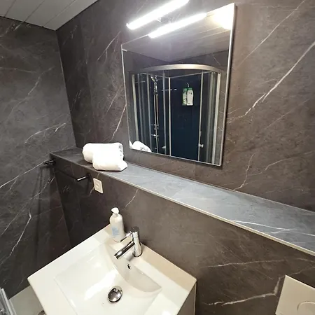 Eiger - Aare Jungfrau Ag Appartement *